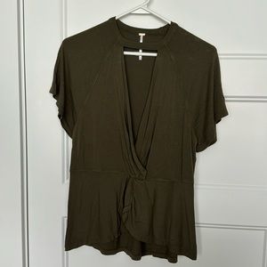 Free People Peekaboo Neck Knotted Front Top in Medium